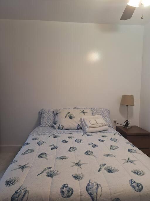 Brand New Studio Apartment 베로 비치 외부 사진