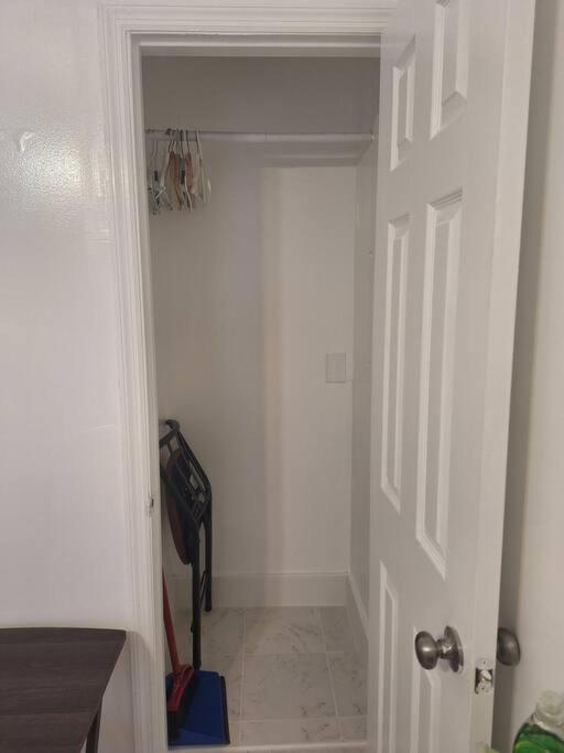 Brand New Studio Apartment 베로 비치 외부 사진